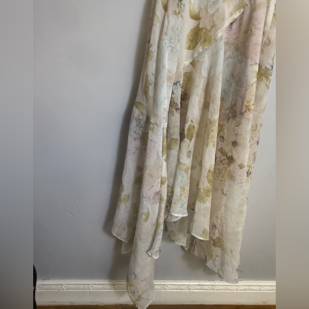 WAYF soft color light-weight flower printed dress size L - Picture 7 of 11